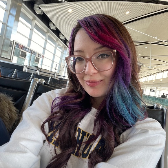 Meet your Posher, Zuleyka - Picture 2 of 2